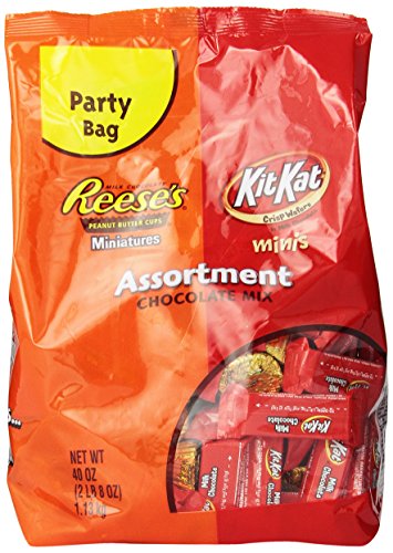 Hershey’s Assortment Chocolate Mix (Reese’s Miniatures & Kit Kat Minis), 40-Ounce Packages (Pack of 2)