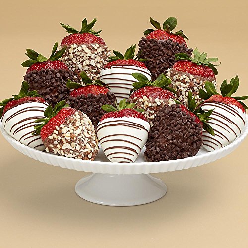 12 Gourmet Dipped Fancy Strawberries – Great for Valentine’s Day